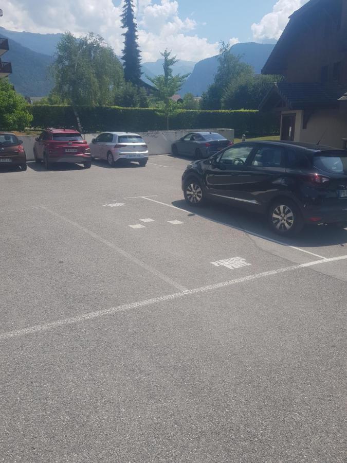 Les Frahans Samoens Exterior photo